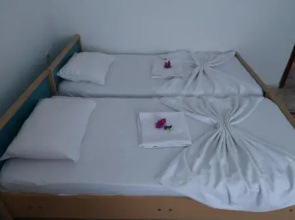 Veziroglu Pension