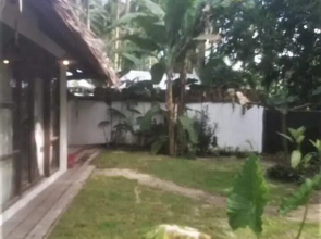 Blauset House