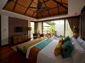 Sareeraya Villas & Suites