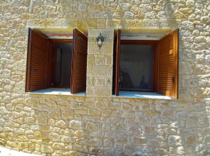In Between Mani Villas