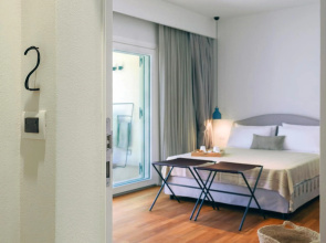 Domìa Boutique Hotel e Cucina