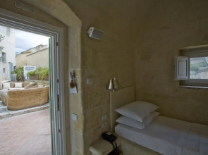 LHotel In Pietra