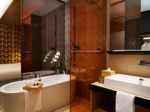 Oasia Hotel Downtown Singapore by Far East Hospitality
