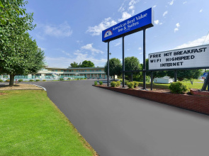 Americas Best Value Inn & Suites South Boston