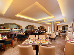 Pickalbatros Royal Moderna Resort