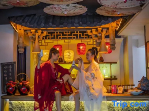 Qingfeng Four Seasons Boutique B&B (Zixing Dongjiang Lake Scenic Area)