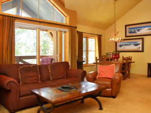 Los Pinos by Ski Village Resorts