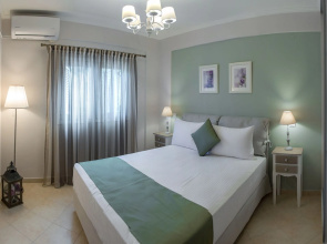 Elodia Apartments