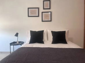 Phaedrus Living: Hoopoe Residencies 202