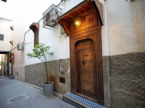 Riad Gemstone