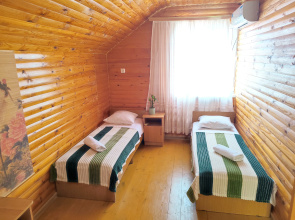Uyutny Guesthouse