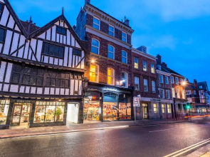 Newly Converted Apartment Rowntree House Shambles
