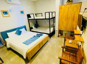 Shark Homestay