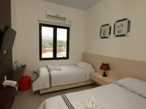 Summer Hotel Bitung