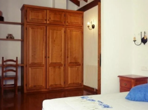 Casas Rurales y Apartamentos La Hornera