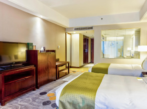 voco Guangzhou Shifu by IHG