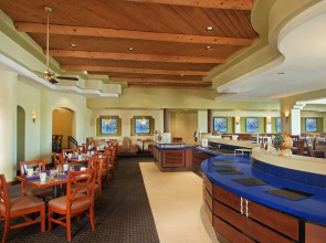 Hilton Phoenix Airport