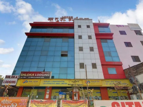 OYO 40635 Hotel Shloka