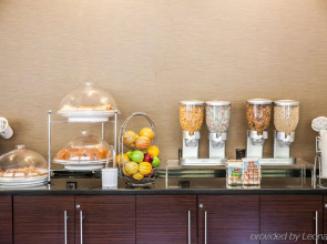 Sleep Inn & Suites Downtown Inner Harbor