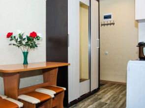 Апартаменты Студия на улице Демонстрации 8