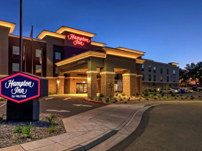 Hampton Inn Fresno Airport