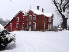 Strawberry Farm Bed & Breakfast