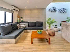 Increíble Townhouse de 3 Rec. con Alberca Privada