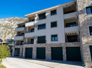 Boka View Luxury Suite - With free Garage Parking
