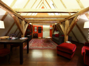 The Three Sisters Hotel