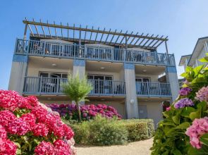 Residence Le Coteau et la Mer, Tréboul, seafront