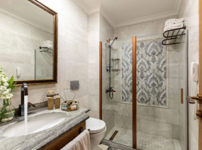 Sultanhan Hotel - Special Class