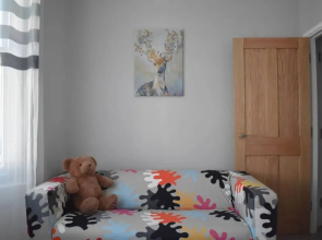 Contemporary 2 Bedroom Flat in Brighton