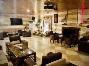 Al Mansi hotel