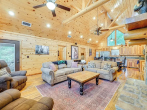 Cabin w/ Hot Tub & Wraparound Deck in Broken Bow!
