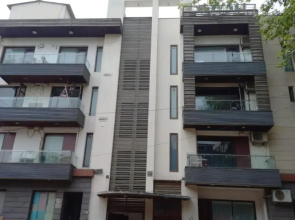 Olive Service Apartments - Green Park Main