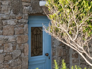 Etesians Suites & Villas