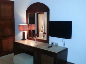 Отель Sharminn Amarein