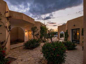 Cercina Hotel