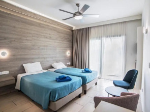 Aphrodite Beach Hotel