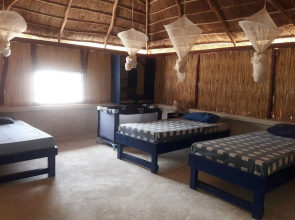 Hakuna Lodge