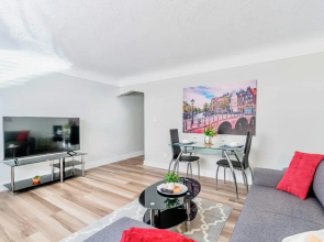 1BR Apt With King Bed Netflix-near Downtown