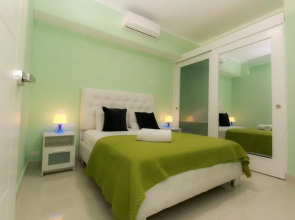 Grand Blue Garden Los Corales Beach