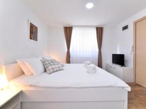 Piccolo apartments by First Choice