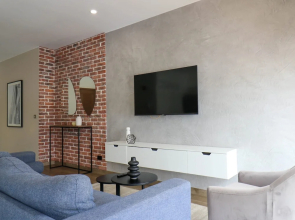 w Bright 2BR Duplex in Miraflores