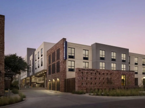 Hampton Inn Austin East Side 5th Street