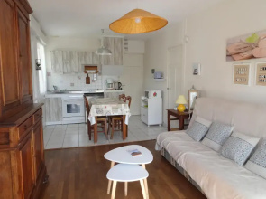 Semi-detached House, Jullouville