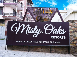 Foxoso Misty Oaks Resort