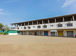 OYO 24435 Shubham Lodging And Boarding