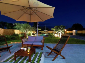 Villa Emanto con piscina
