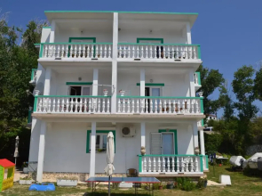 Apartmani Jenny i Tania